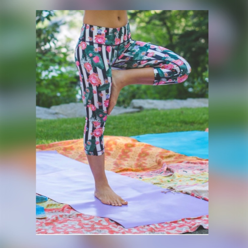 Lululemon Wonder Under Crop Luxtreme size 6